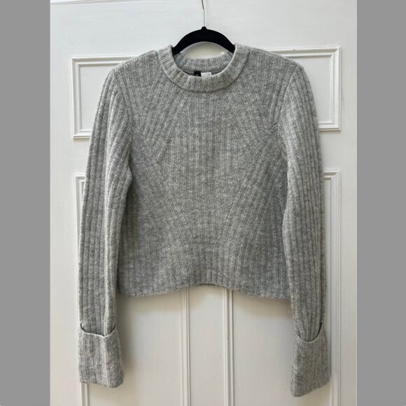 H&M knit sweater (small) - Picture 1 of 2